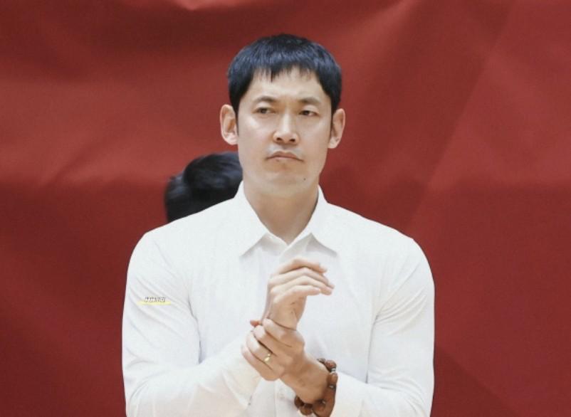 kaiyun中国官方登入入口-险遭翻盘，张庆鹏：沈梓捷受伤影响了防守策略，今天的胜利很幸运