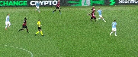 kaiyun官方网站手机网页-【意甲】科雷亚双响因莫比莱破门 拉齐奥3比0AC米兰