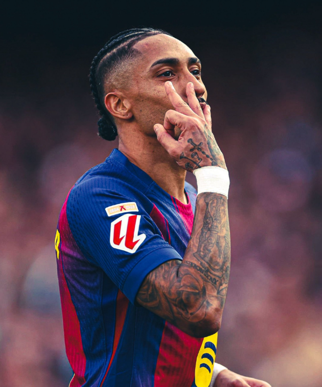 kaiyun官方网站手机网页-拉菲尼亚帽子戏法，巴萨5-2复仇塞维利亚，主场14连胜造西甲神迹